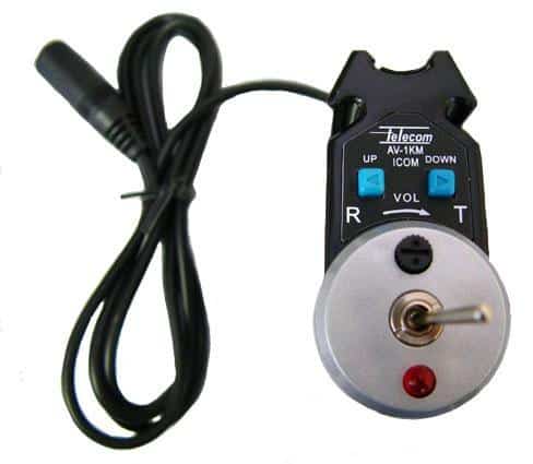 2051-AV-1KM-I-Kit-manos-libres-para-emisora-VHF-ICOM.jpg AV-1KM-I - Kit manos libres para emisora VHF ICOM