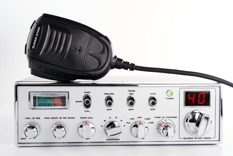 SUPER STAR 3900 EDICION 2023 EMISORA móvil de CB 27 Mhz AM/FM/USB/LSB