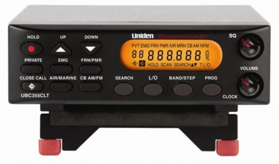 UBC-355-CLT UNIDEN ESCANER DE BASE DE 4 BANDAS