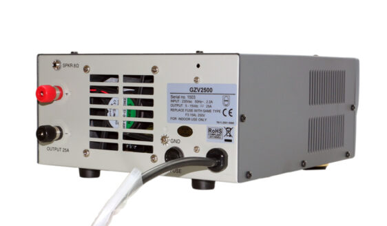 DIAMOND GZV2500 FUENTE DE ALIMENTACIÓN CONMUTADA 25A REGULABLE