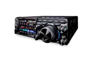 YAESU FT-710 FIELD TRANSCEPTOR SDR HF  100W PORTABLE