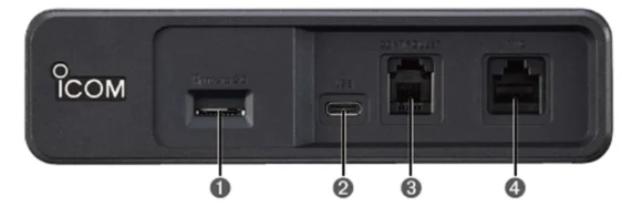 Panel frontal del Icom ID-5200E: ranura microSD, USB-C y conectores